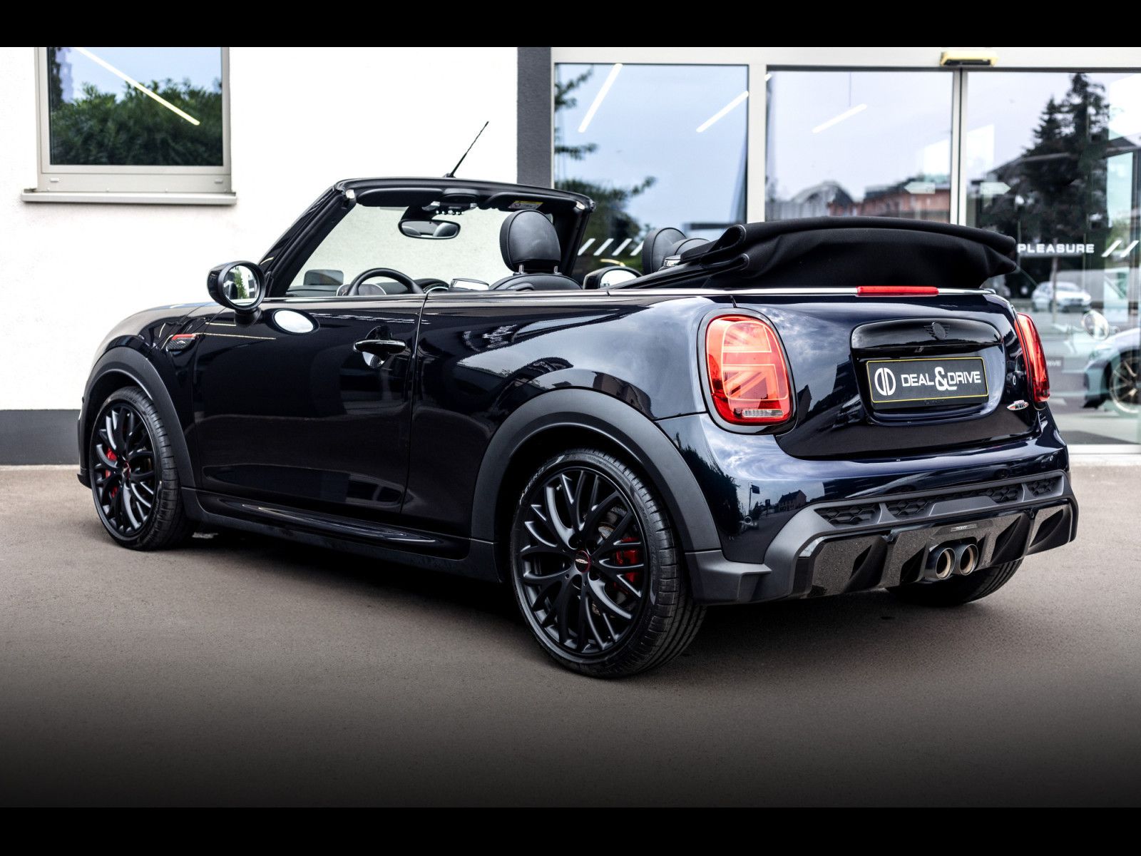 MINI John Cooper Works Cabrio AUTO°BUSINESS°CARPLAY imagem 3