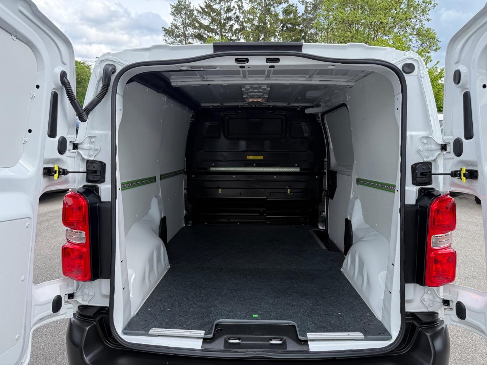 Peugeot Expert 2.0 HDI Premium L2 KLIMA NAVI TEMP AHK