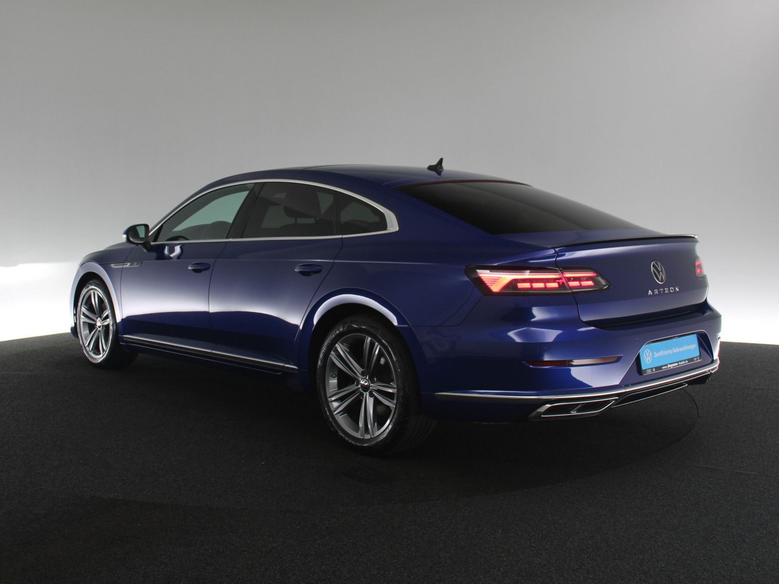 Volkswagen Arteon 2.0 TSI R-Line AHK PANO LED ACC NAVI SHZ foto 10