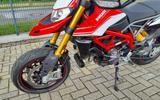 Ducati HYPERMOTARD 950 SP + HELM - DUCATI HYPERMOTARD