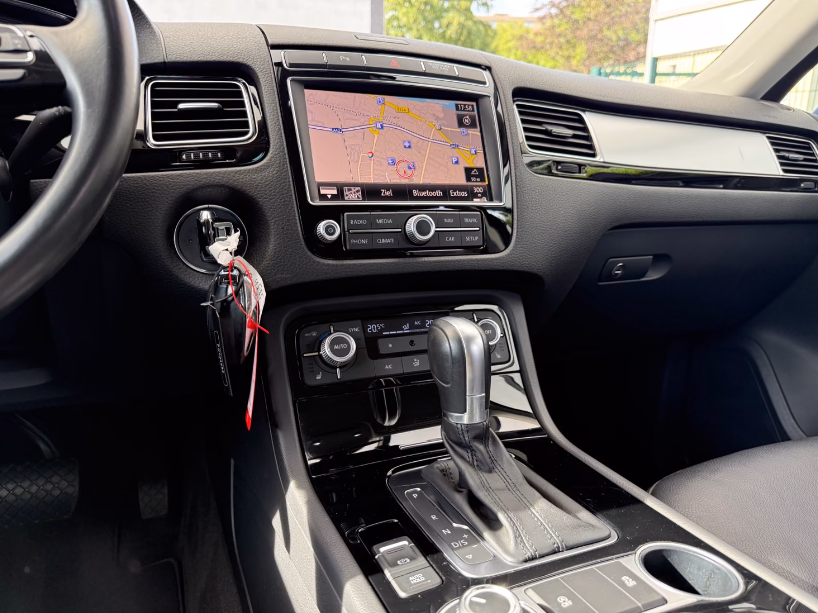 Volkswagen Touareg V6 TDI Terrain Tech 4Motion *AHK*LEDER
