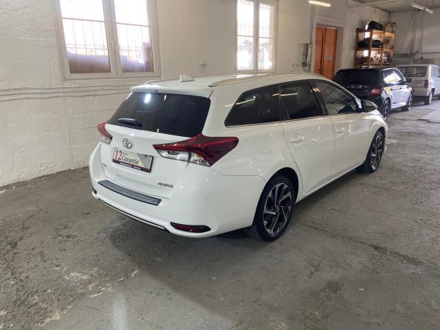 Toyota Auris Touring Sports