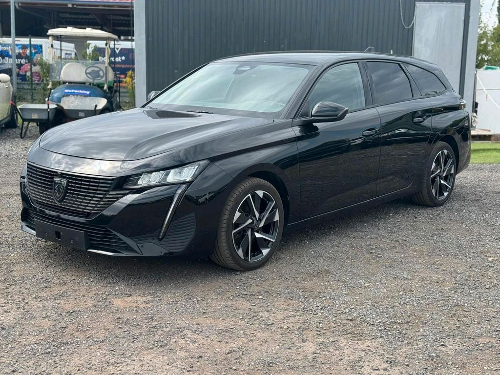 Image of Peugeot e-308