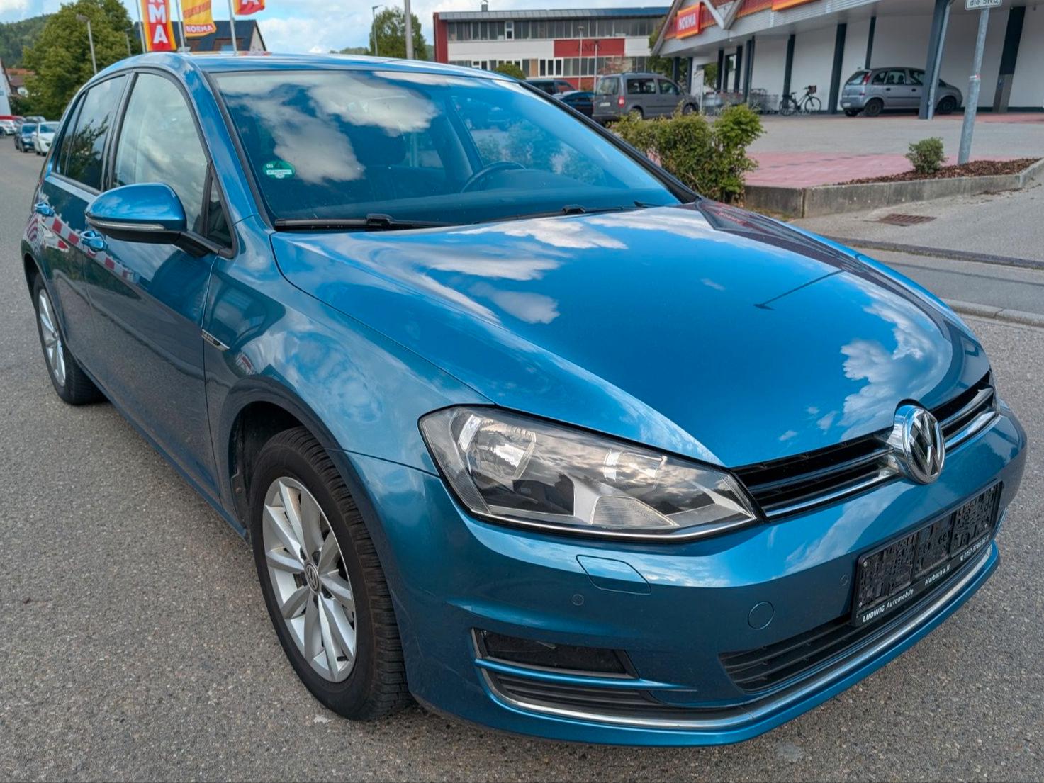 Volkswagen Golf VII Lounge BMT
