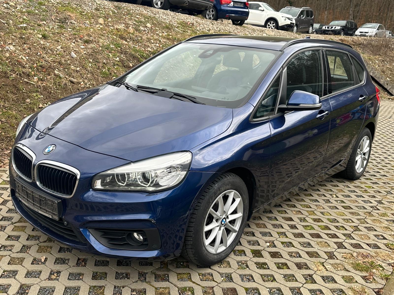 BMW 218 2 Active Tourer 218 d Panorama Navi Kamera