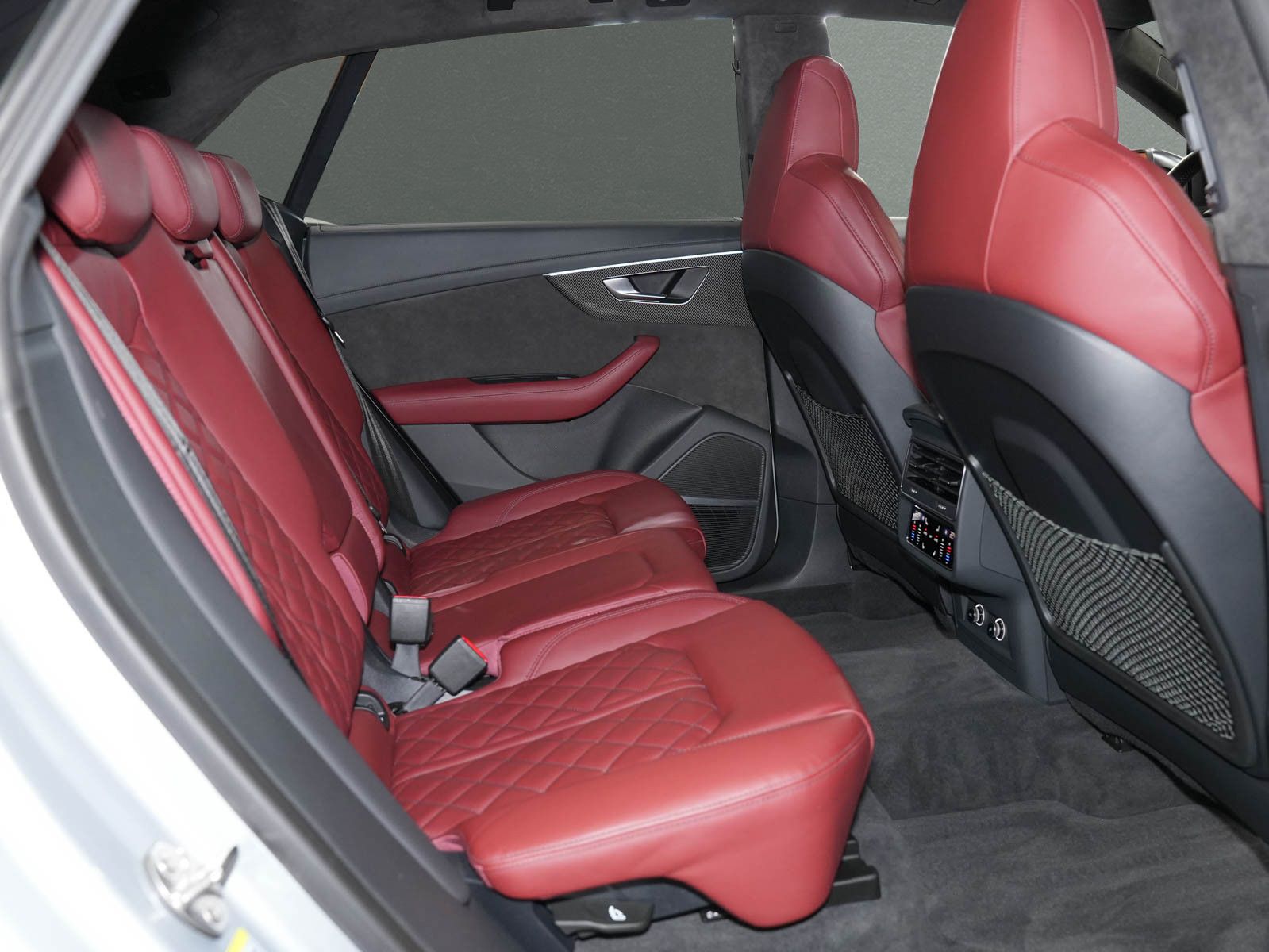 Fahrzeugabbildung Audi SQ8 - B&O|HD Matrix|ACC|360°|Pano|22"|S+Valcona