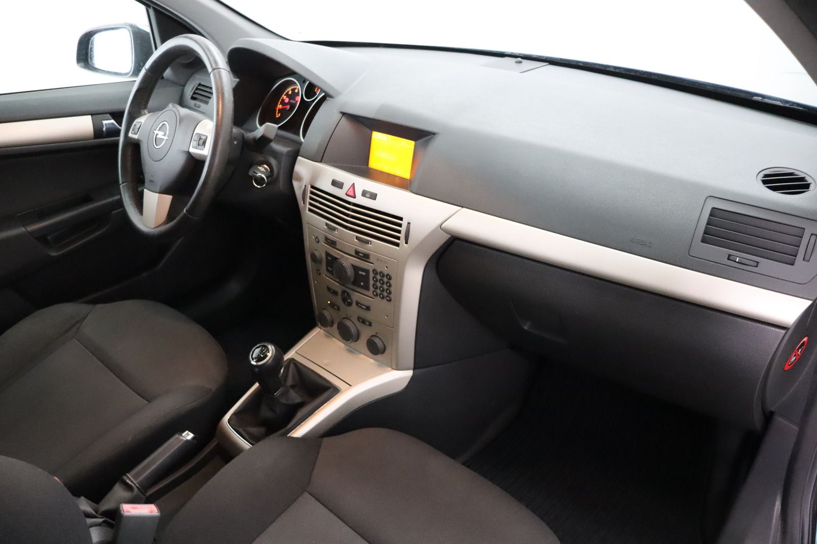Fahrzeugabbildung Opel Astra 1.4i TWINPORT Edition * Klima * HU/AU neu