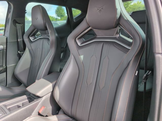 Formentor VZ 2.0 TSI *MATRIX+CUP-SITZE+PANO+AHK*