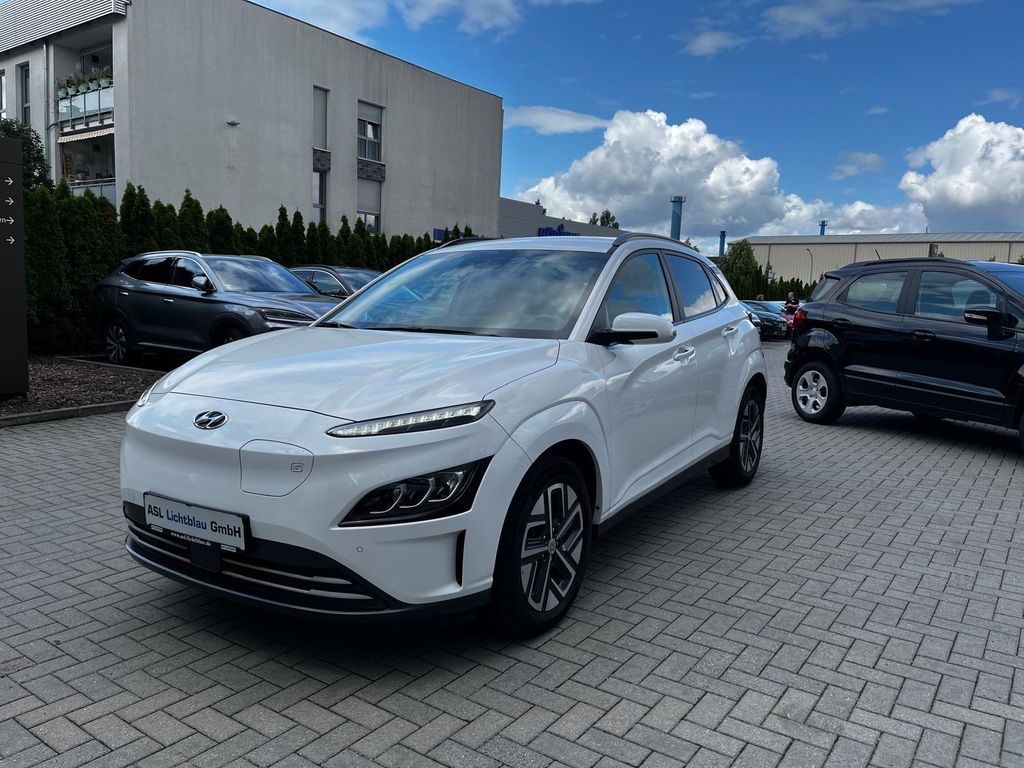 Image of Hyundai KONA