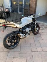 MV Agusta 675 Brutale - MV AGUSTA BRUTALE 675