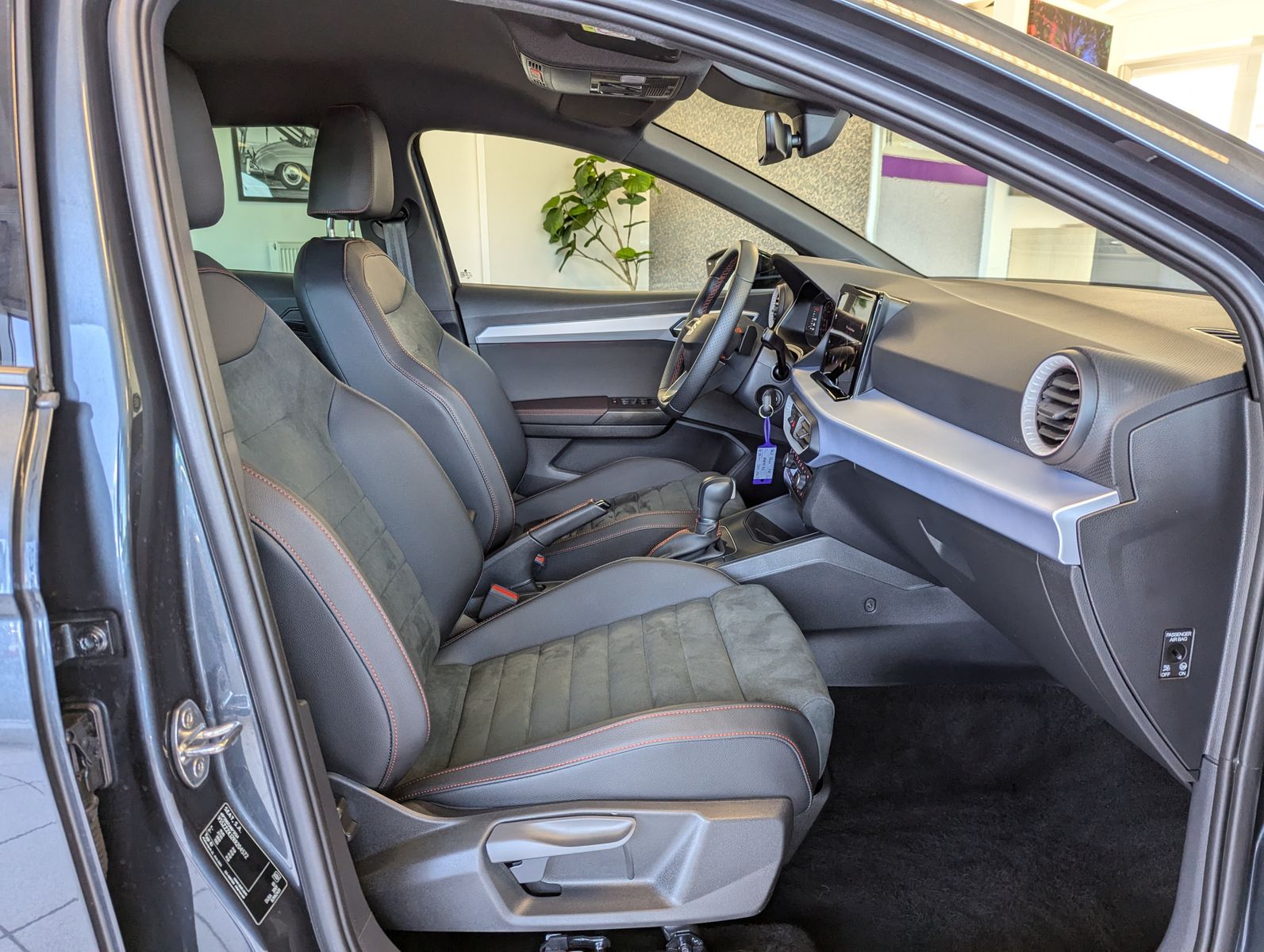 SEAT Ibiza FR DSG Virtual Dinamica LED Kamera ACC 18" - Image 15