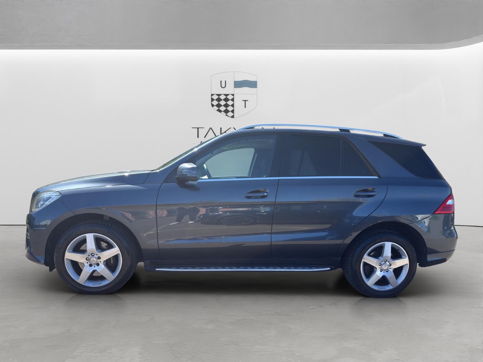 MERCEDES-BENZ ML 350 CDI AMG PAKET / GPS / XENON / TEMP. | 258 ch | 4X4 | BVA | PACK SPORT | TOIT PANORAMIQUE | VOLANT EN CUIR