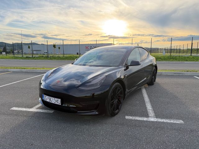 TESLA Model 3 Performance, Dual Motor, 513 PS, 3.3s