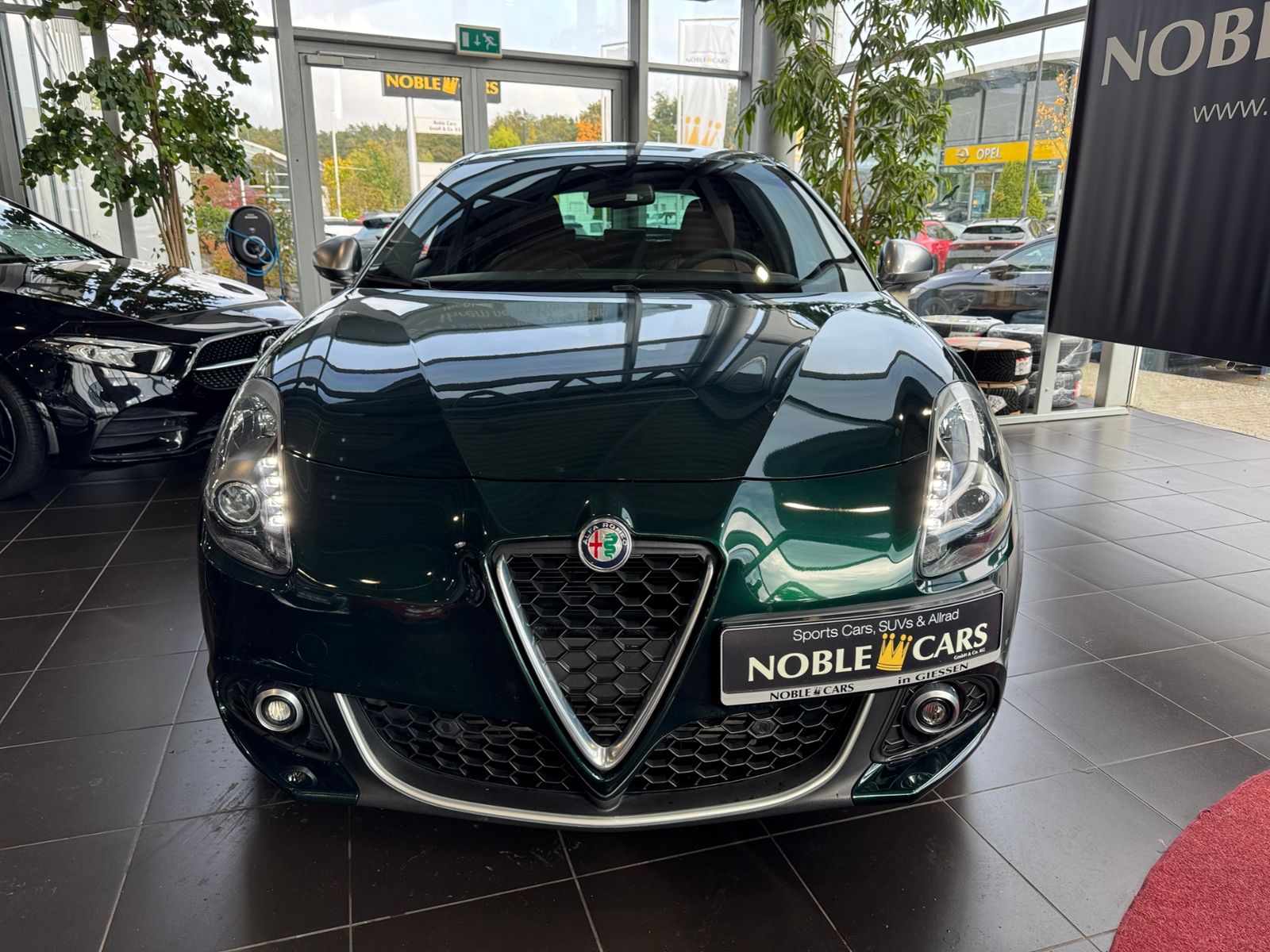 Fahrzeugabbildung Alfa Romeo Giulietta LUSSO Super XEN NAV SHZ PDC LEDER