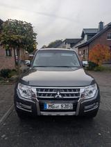 Mitsubishi Pajero 3,2 DI-D 4WD Top Automatik Top   - Mitsubishi Pajero: Top