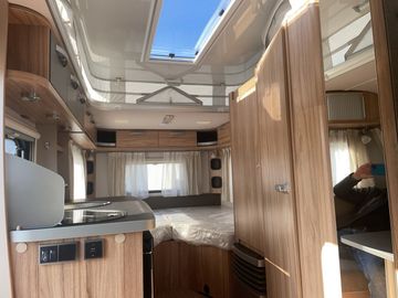 HYMER  ERIBA  HYMERCAR ERIBA Feeling 442