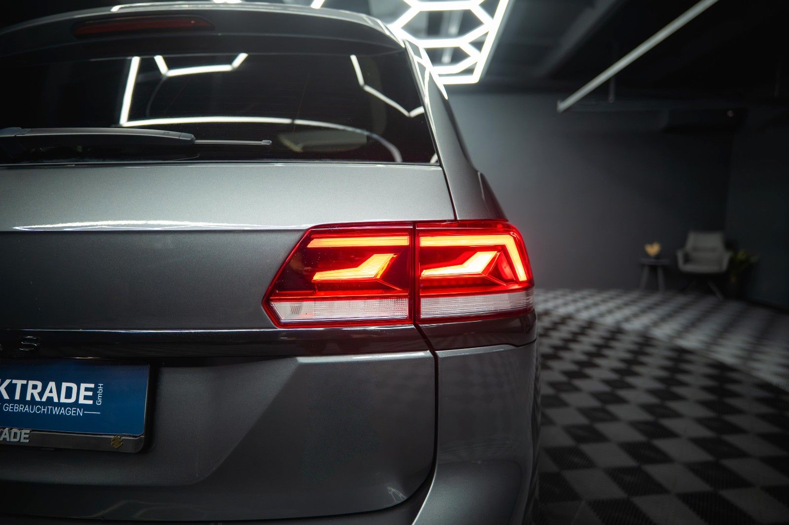 Fahrzeugabbildung Volkswagen ATLAS 3.6 4x4 SEL PREMIUM Black Line *7 Sitze*