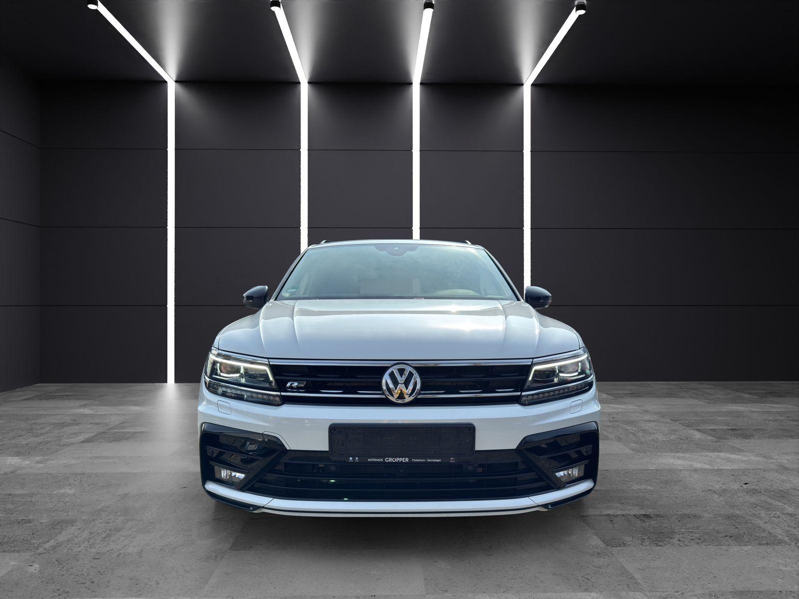 Volkswagen Tiguan 2.0 TDI Highline 4Mo 2xR-line/Black Style