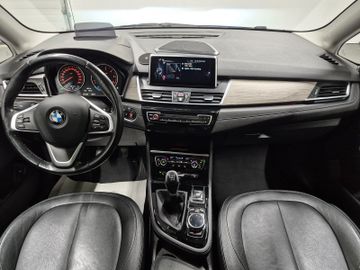 BMW 218 Active Tourer - 12