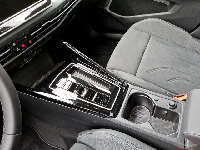 Golf VIII Variant Style 1.5 l eTSI OPF 110 kW (