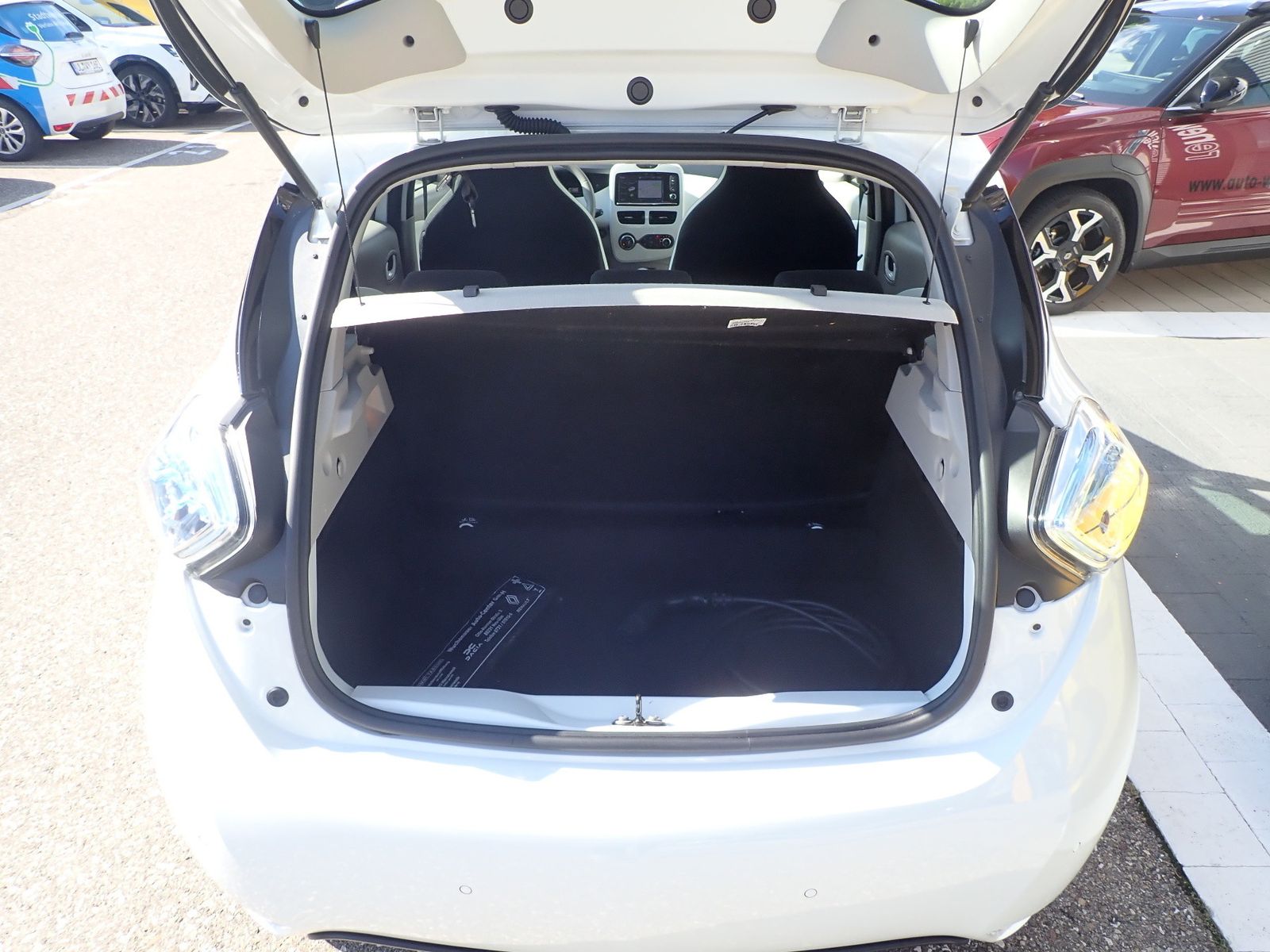 Fahrzeugabbildung Renault ZOE Life Z.E. 40