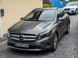 Mercedes-Benz GLA 220 CDI 4MATIC DCT Style Style - Mercedes-Benz GLA-Klasse von privat