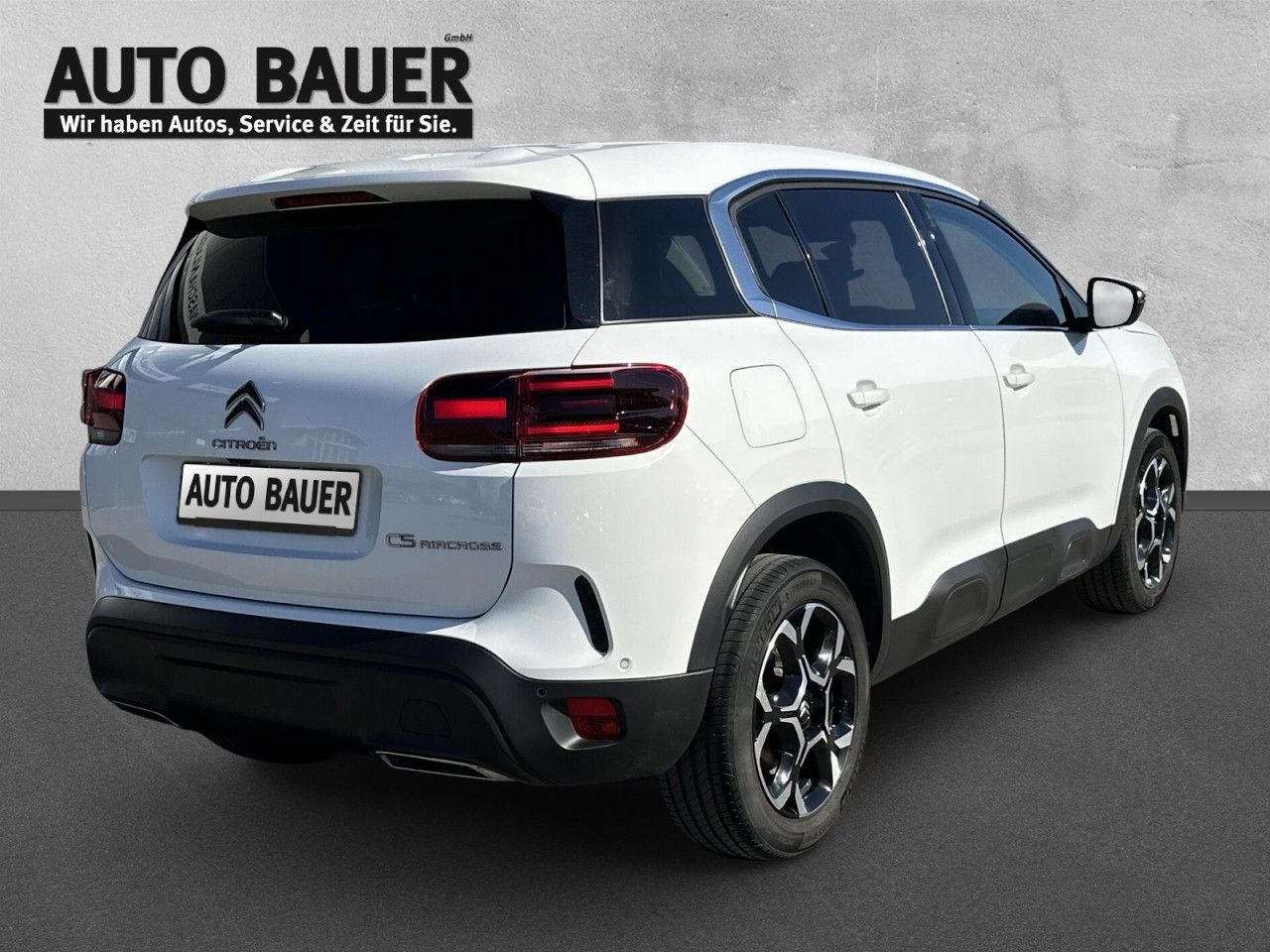 Fahrzeugabbildung Citroën C5 Aircross BlueHDi 130 S&S EAT8 Max - mit KI generiert/bearbeitet
