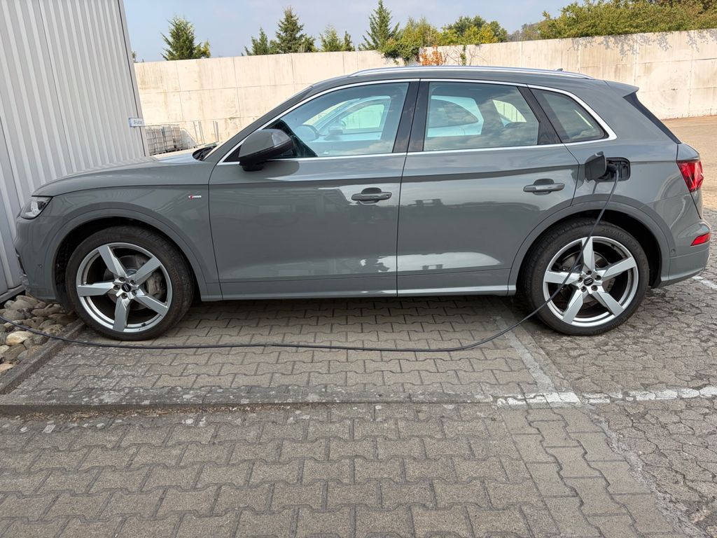 Image of Audi Q5