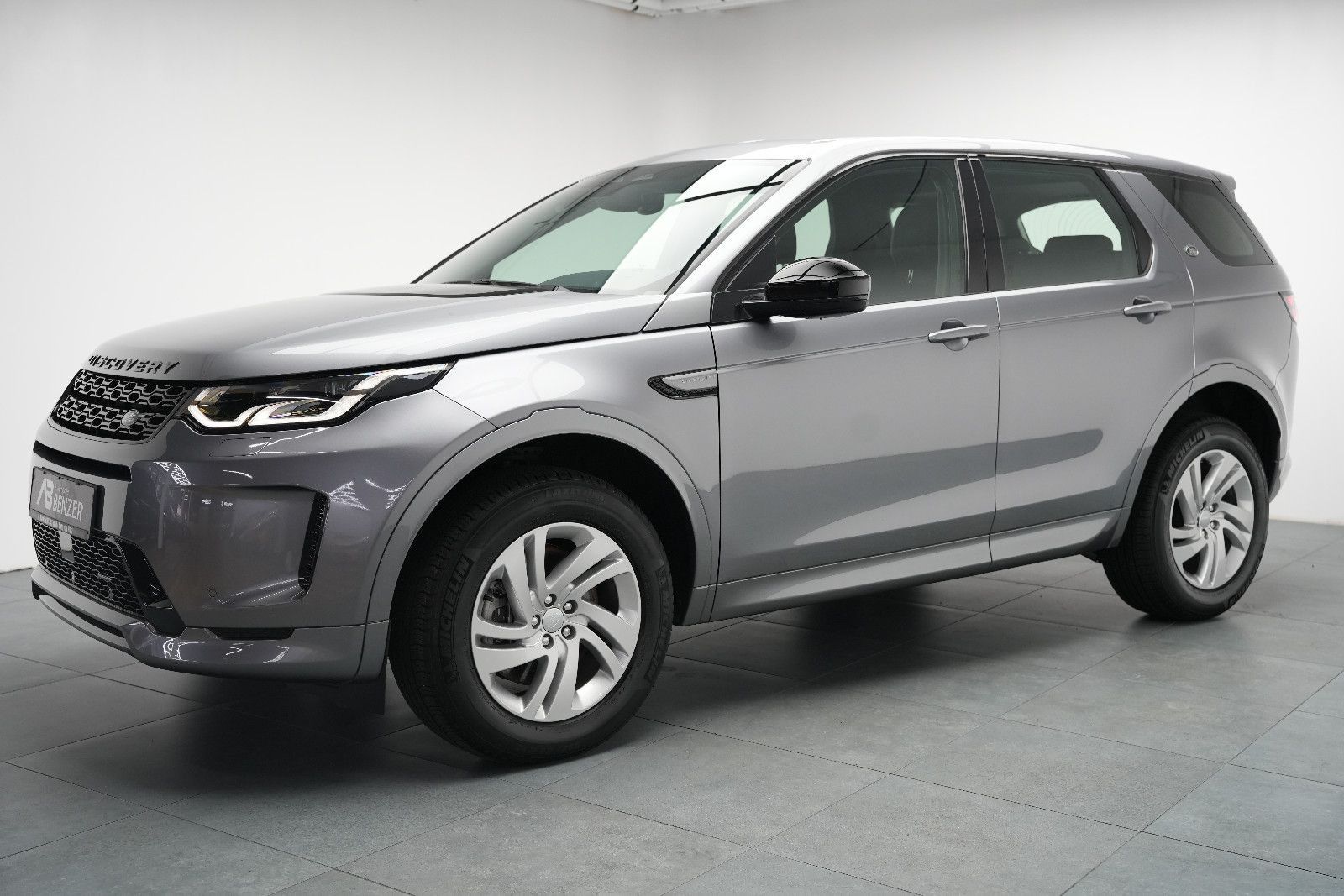 Fahrzeugabbildung Land Rover Discovery Sport /R-Dynamic/LED/R-Cam/Leder/AHK/