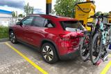 Mercedes-Benz EQA 300 4MATIC - - rote Mercedes-Benz EQA