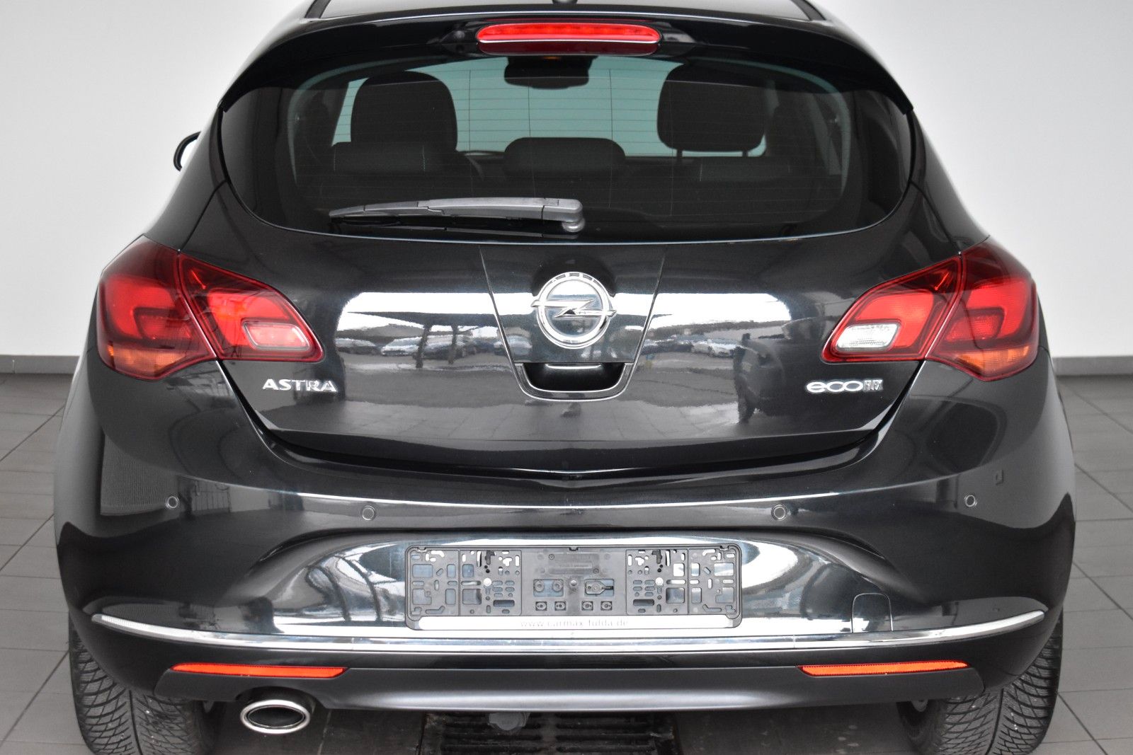 Fahrzeugabbildung Opel Astra J Lim. 5-trg. Innovation TLeder,BiXenon,SH