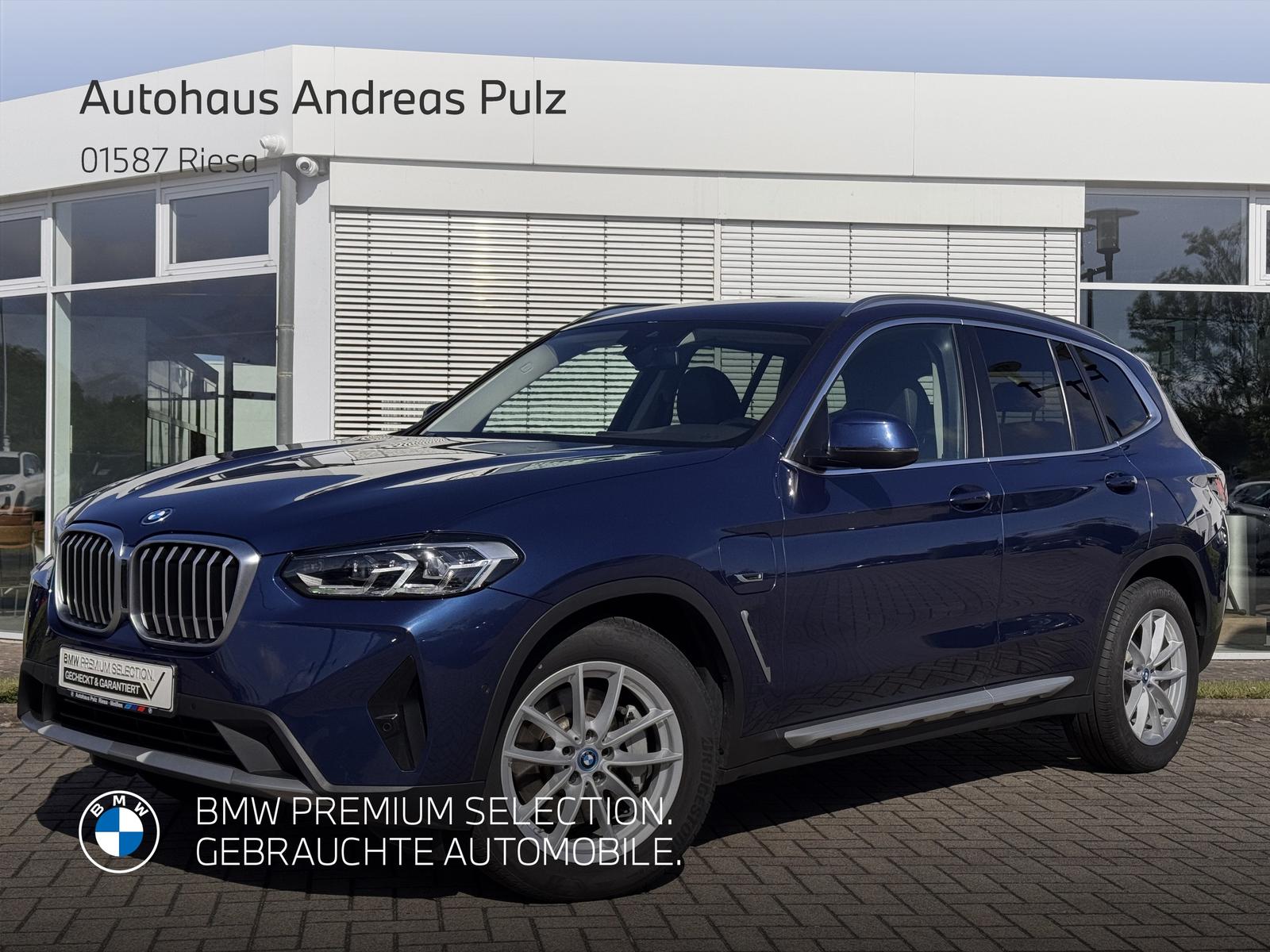 BMW X3 xDrive30e AHK, KAMERA, HiFi, SPORTSITZE,
