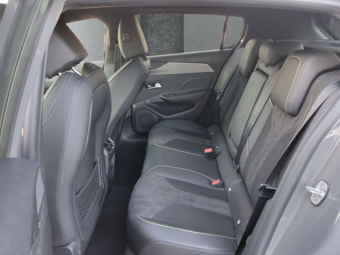 Peugeot 308 - Bild 9