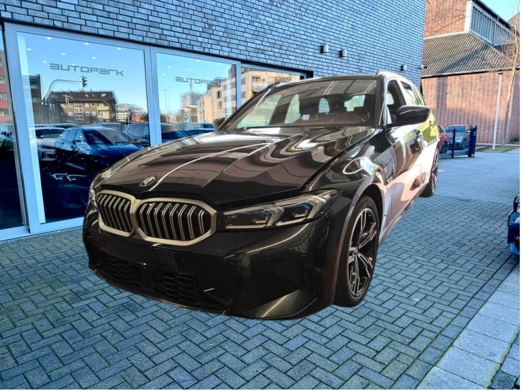 Image of BMW 320