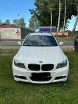 BMW 3er Touring E91 - BMW aus 2009: Kombi, 3er