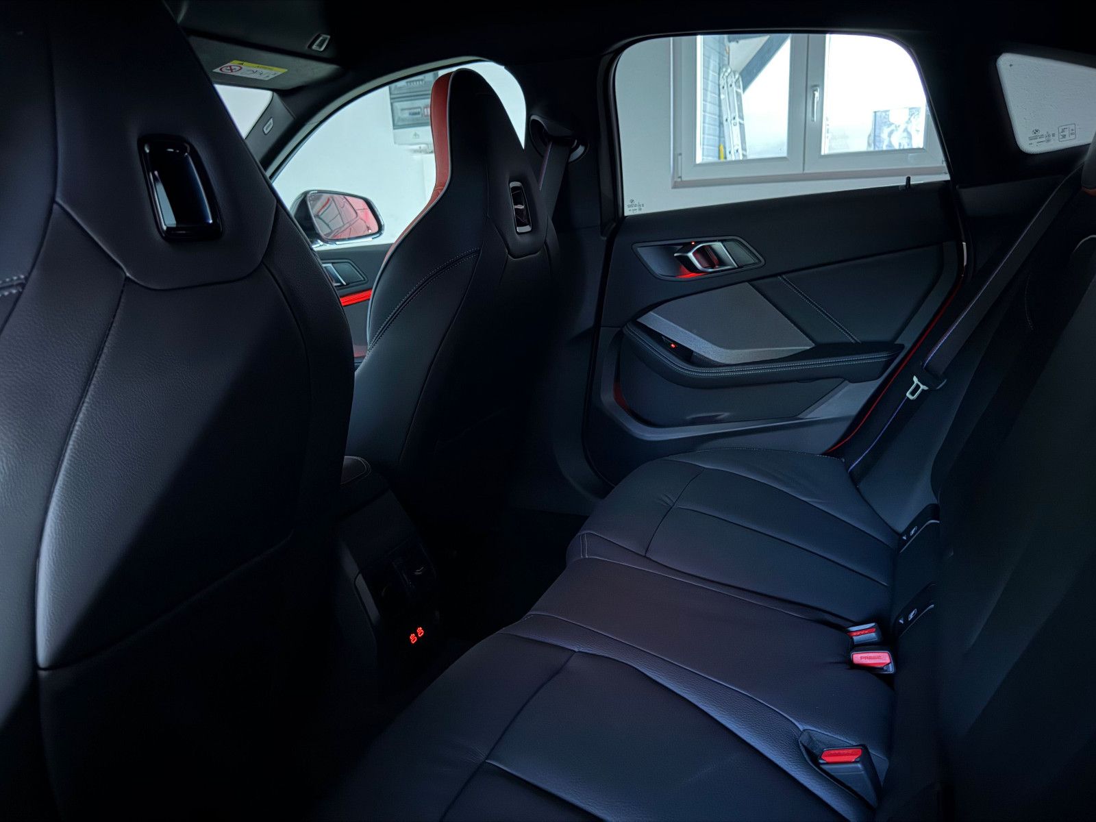 Fahrzeugabbildung BMW M235 i xDrive Edition ColorVision/H&K/HuD/DE FZG