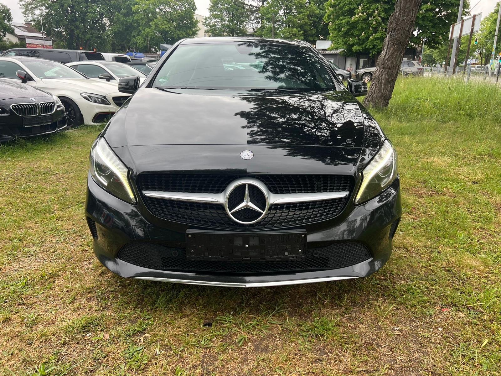 Mercedes-Benz A 180 CDI / d BlueEfficiency AMG Line