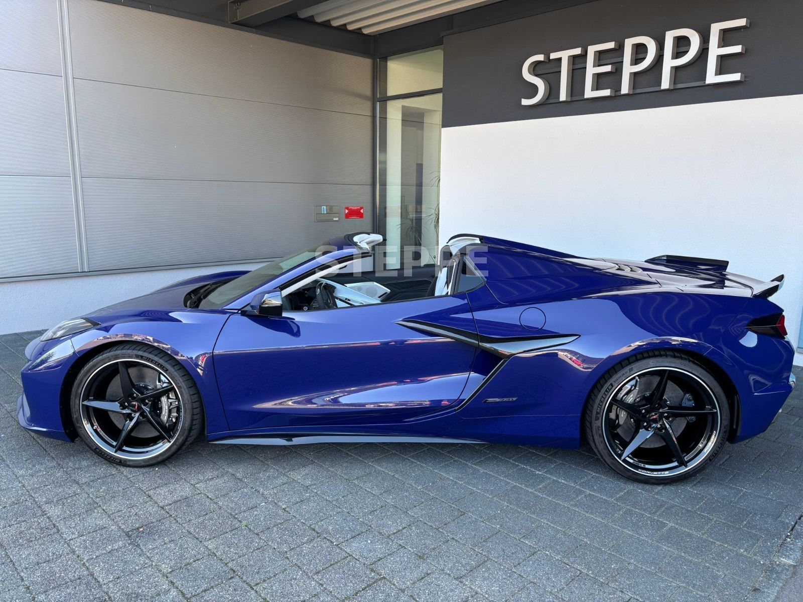 Corvette C8 E-Ray 3LZ Convertible EU-Mod Herst.Garantie