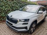 Skoda Karoq, DSG,4x4,AHK,Tra.Ass, Inspektion&Tüv NEU