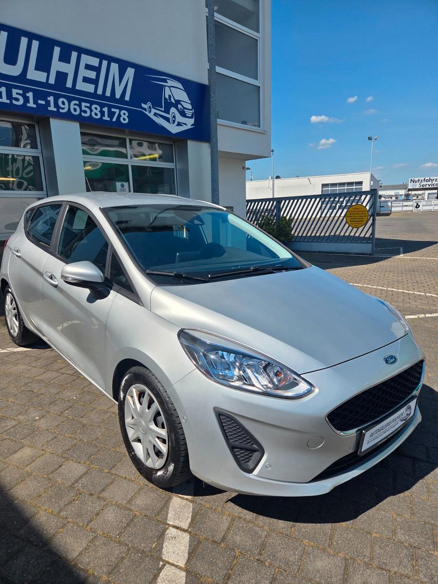 Ford Fiesta PDC/ALLWETTEREIFEN/FG-NR26/LED