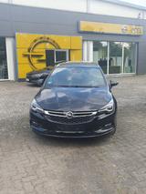 Opel Astra K Sports Tourer Innovation Start/Stop - Opel Astra: Sports Tourer Innovation