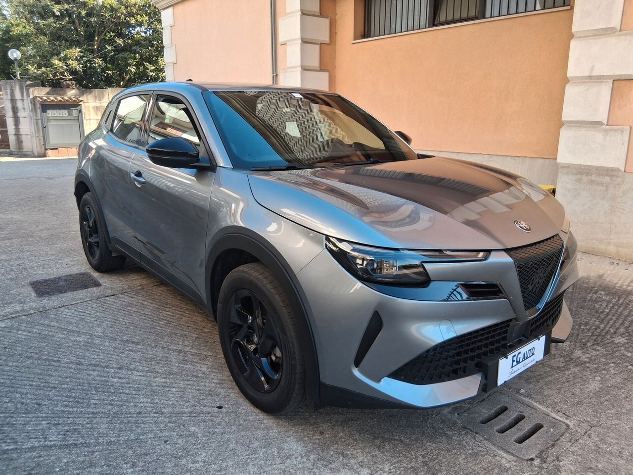 Other Alfa Romeo Junior 1.2 145 CV Hybrid eDCT6 imagem 3