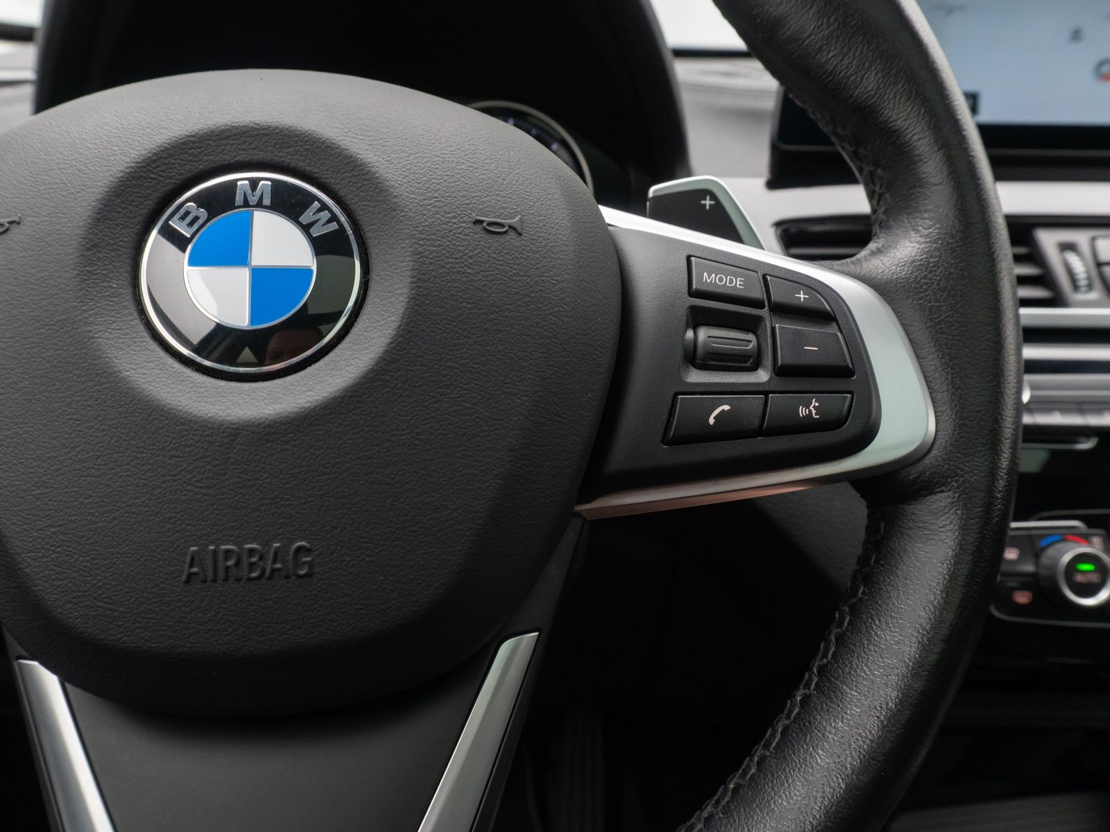 Fahrzeugabbildung BMW X1 sD20d Sport Line ACC Kamera DAB HUD Panorama