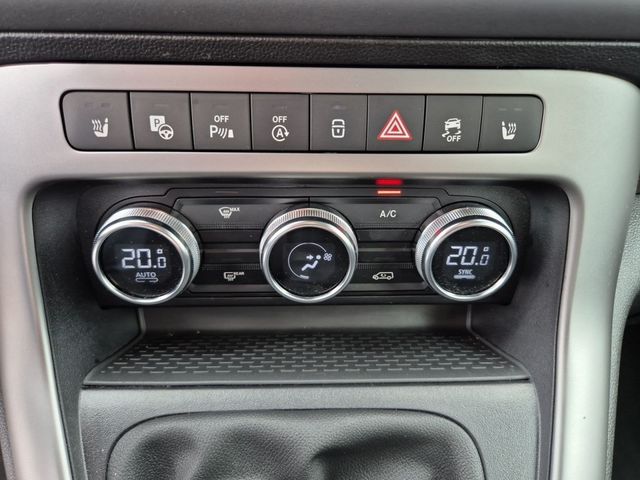 T 180 Progressive *LED*NAVI*RÜCKFAHRKAMERA*PARK 