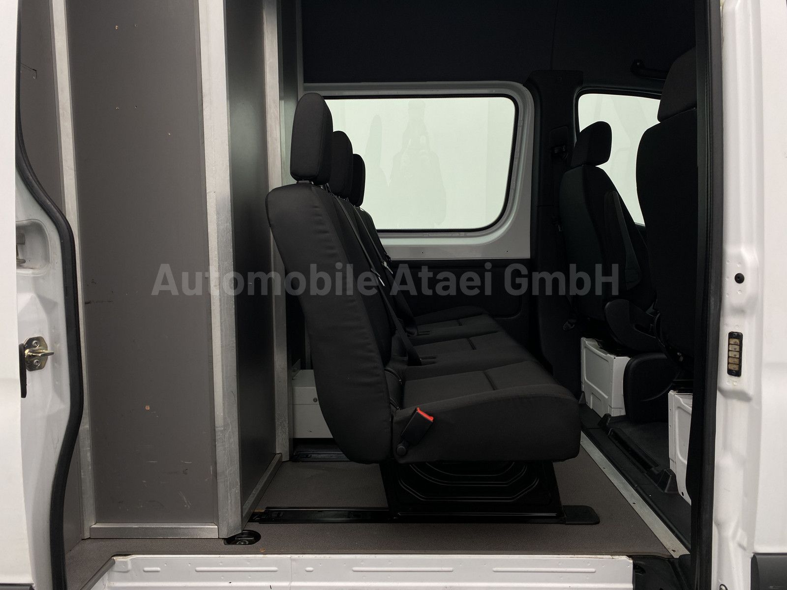 Fahrzeugabbildung Mercedes-Benz Sprinter 314 *4x4* Mixto+5-Sitze+Werkstatt 6012