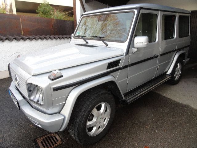 Mercedes-Benz G 320