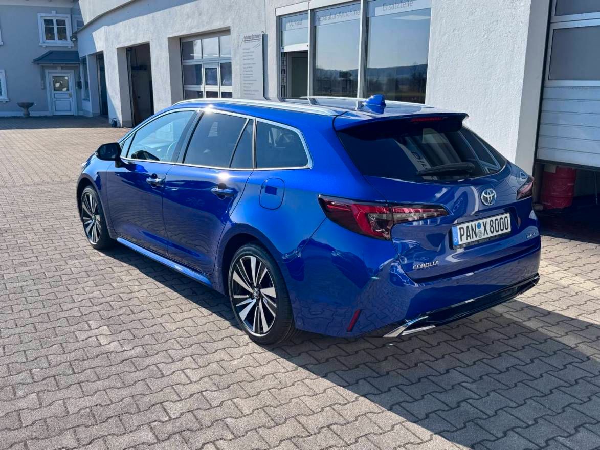 Toyota Corolla 2,0 l Hybrid TS, Teamplayer + Technik P imagem 3