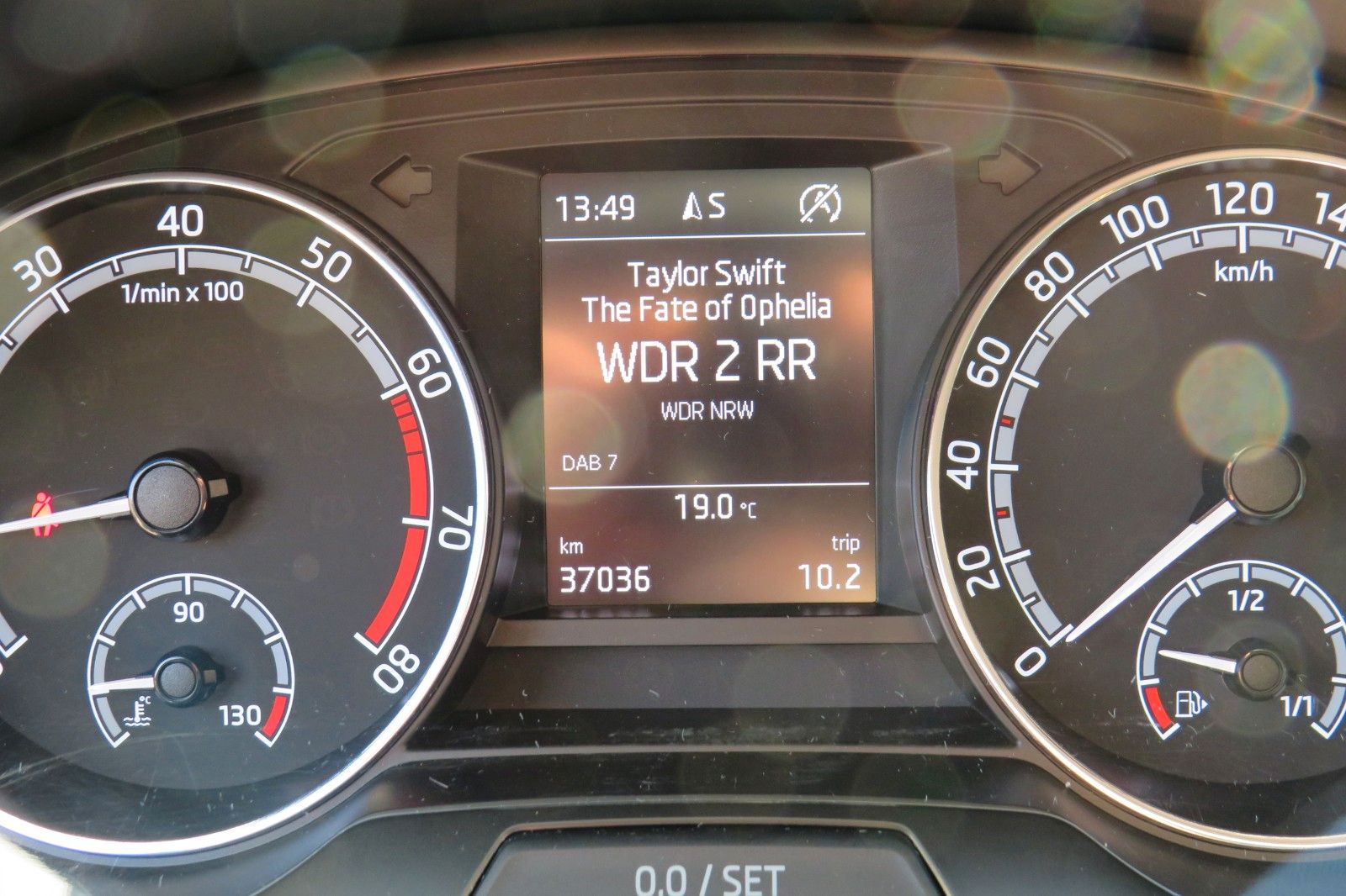 Fahrzeugabbildung SKODA Fabia Combi Ambition GRA SITZH. APP-CONNECT 1.HD