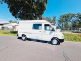 Volkswagen LT 35 Klima / 6 - Sitze - Volkswagen LT mit Diesel-Antrieb: Kleinbus, 35