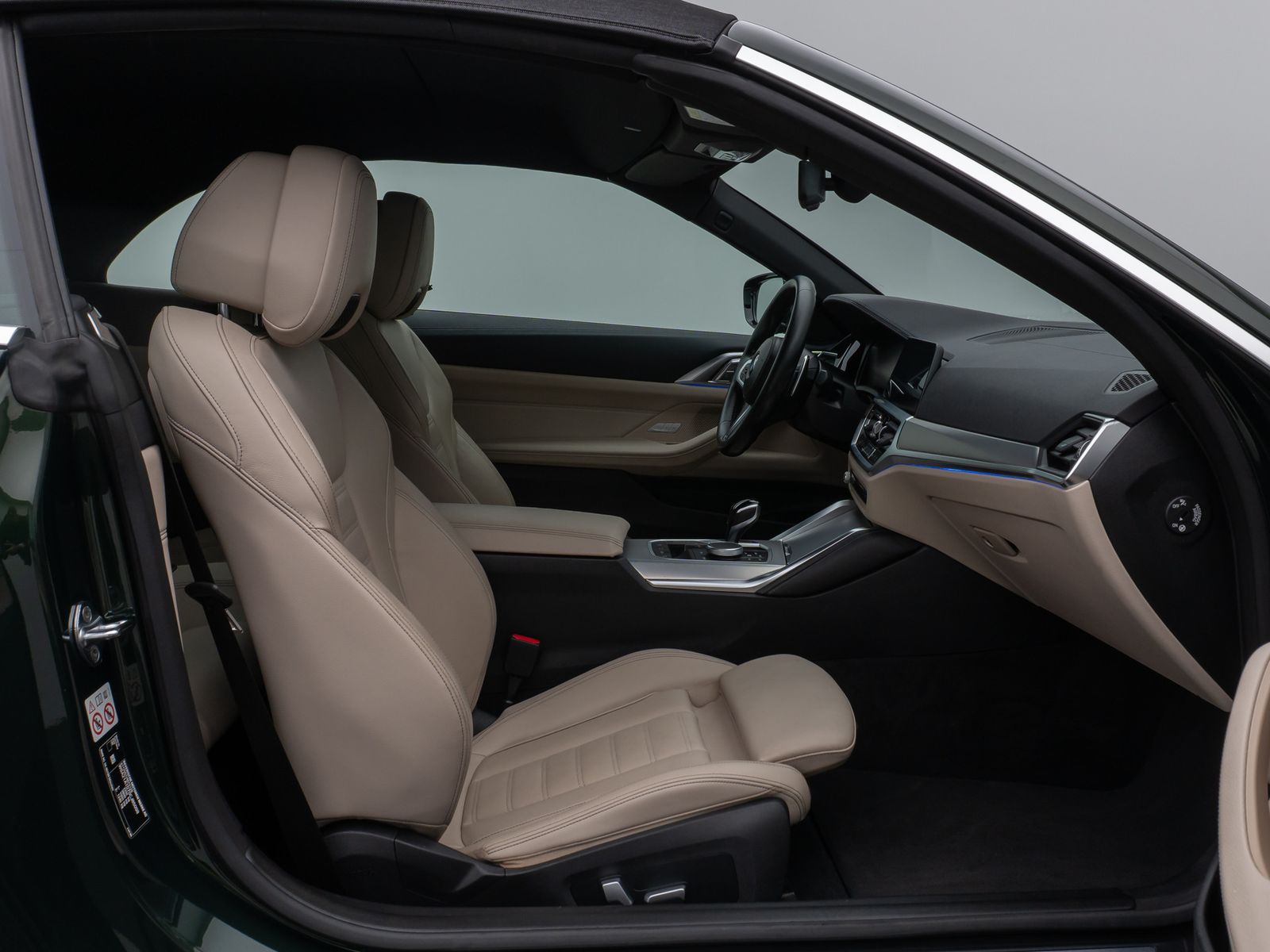 Fahrzeugabbildung BMW 430i Cabrio M Sport Kamera DAB HiFi Komfort Alar